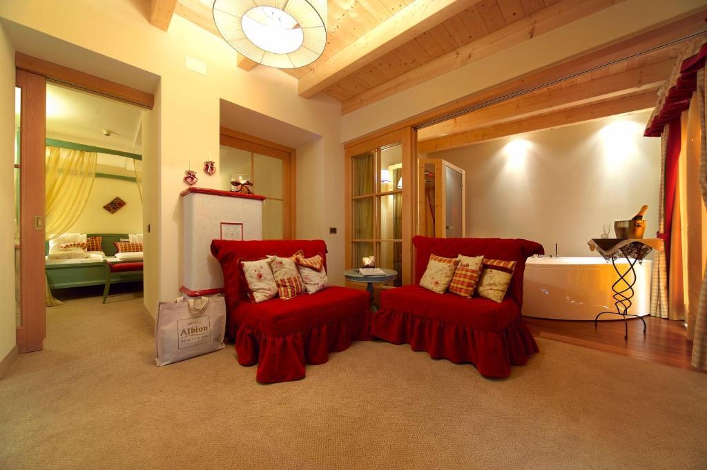 Hotel Albion Mountain Spa Resort Dolomites Ortisei Room photo