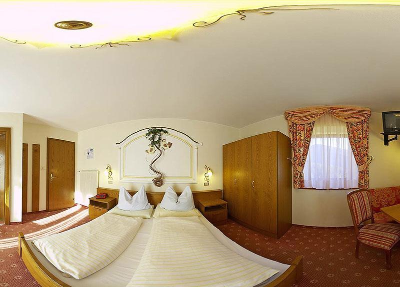 Hotel Albion Mountain Spa Resort Dolomites Ortisei Exterior photo